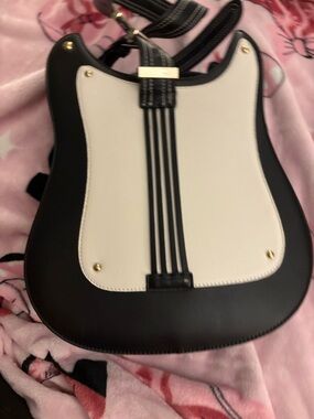 Black & White Women’s Crossbody Bag